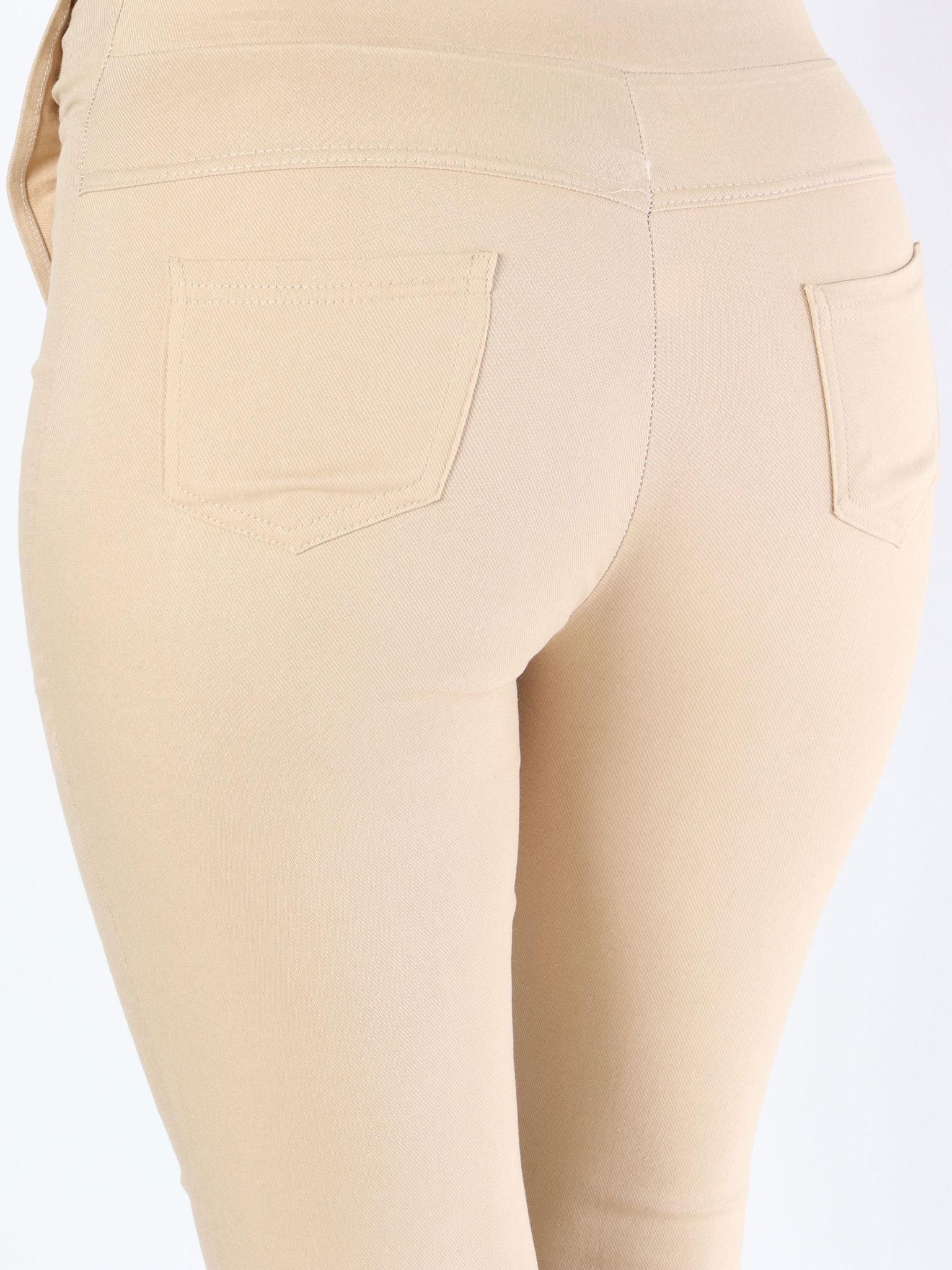 Kaya - Byxor med guldknappar och volangfåll